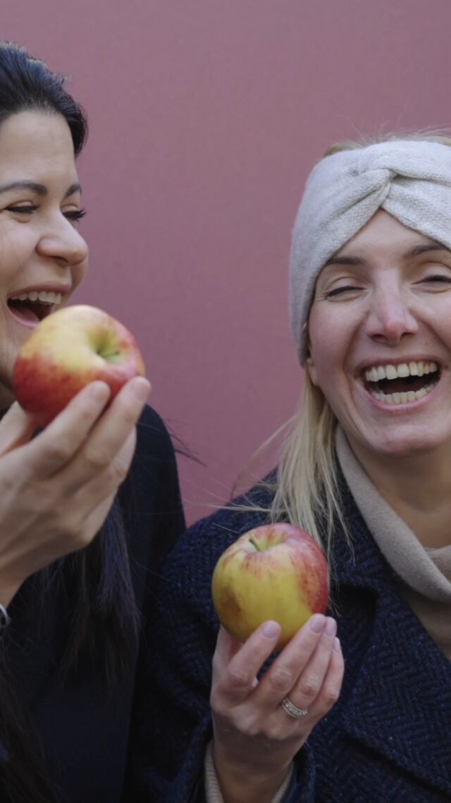 envy non è una mela, è un’esperienza piacevole che ti accarezza con sensazioni inedite. #assaggiapercredere

#envy #🍎 #mela #fruttalove #melalovers #gustofrutta #mela #experience #foodexperience #frutta #fruttalovers