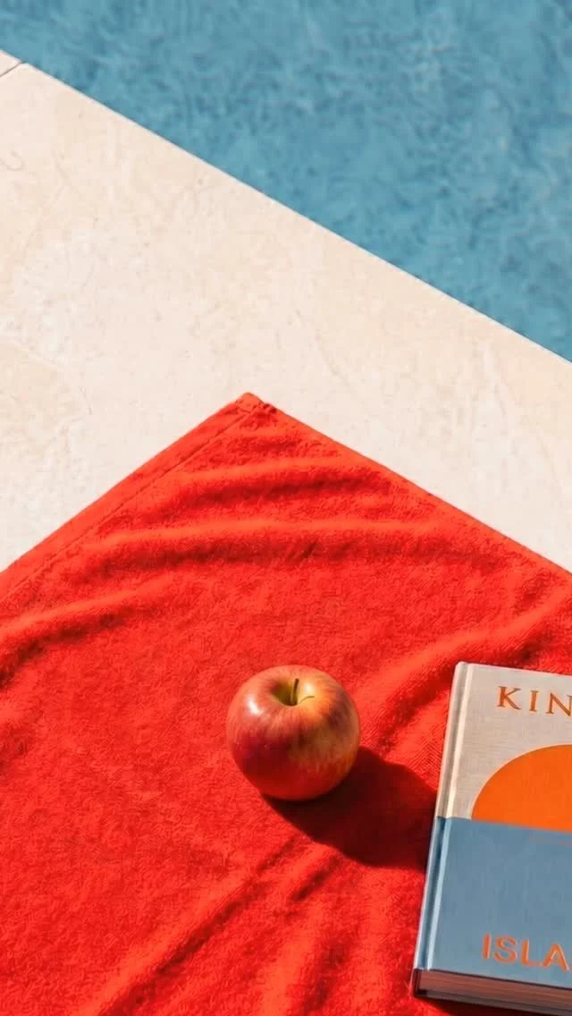 You know what you're reaching for.

ENVY™ — a conscious choice.

#EnvyApples #ReachForExceptional