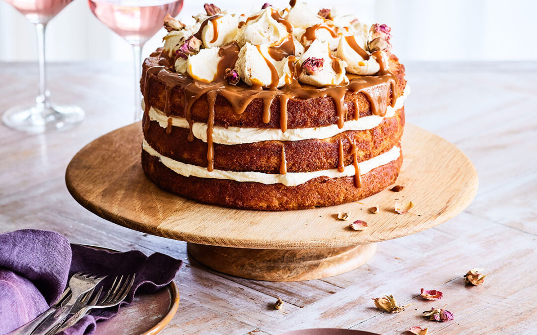 TOFFEE ENVY™ APPLE LAYER CAKE