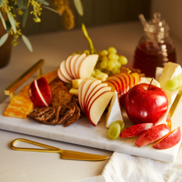 Envy™ Apple and Cheese Plate
