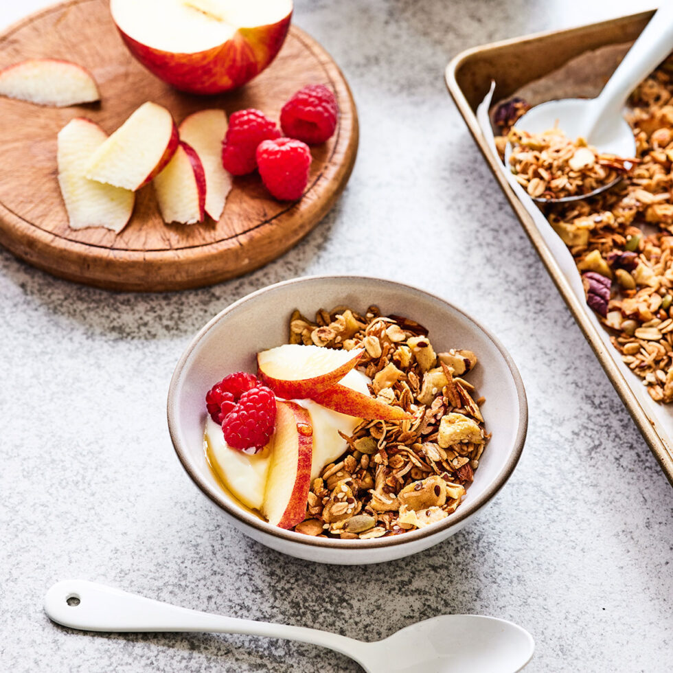 BAKED ENVY™ APPLE GRANOLA ENVY™ Apple US