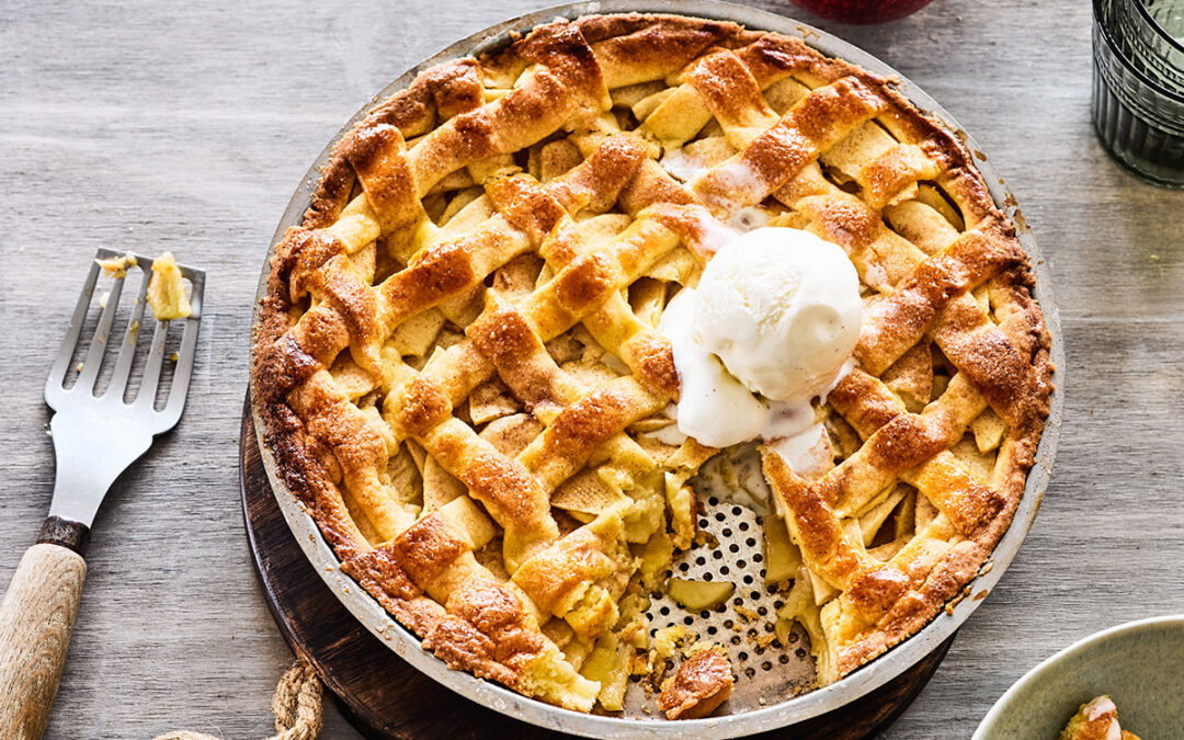 CLASSIC ENVY™ APPLE LATTICE TART