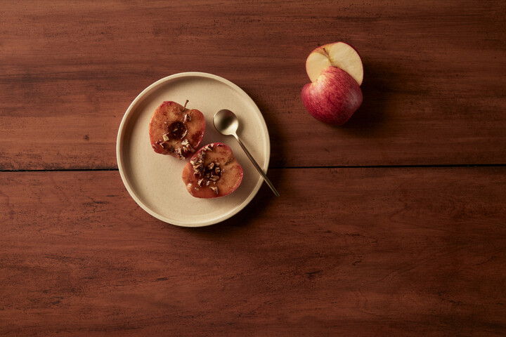 Baked ENVY™ Apples with Pecans