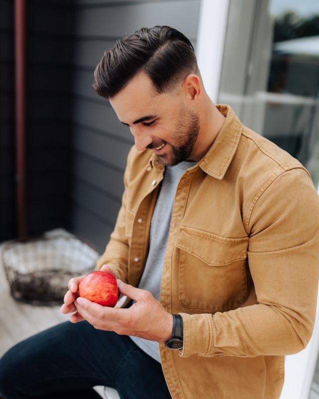 Envy™ apples: For a moment worth savoring. 🍎

Find your Envy™ moment by visiting our Store Locator. Link in bio!