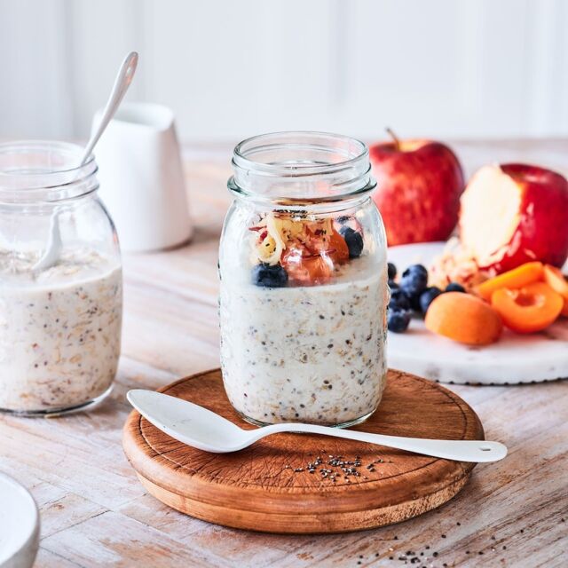 So easy, so delicious! 🙌 Jump start your morning with our Envy™ Apple Chia Overnight Oats #yougotthis #linkinbio