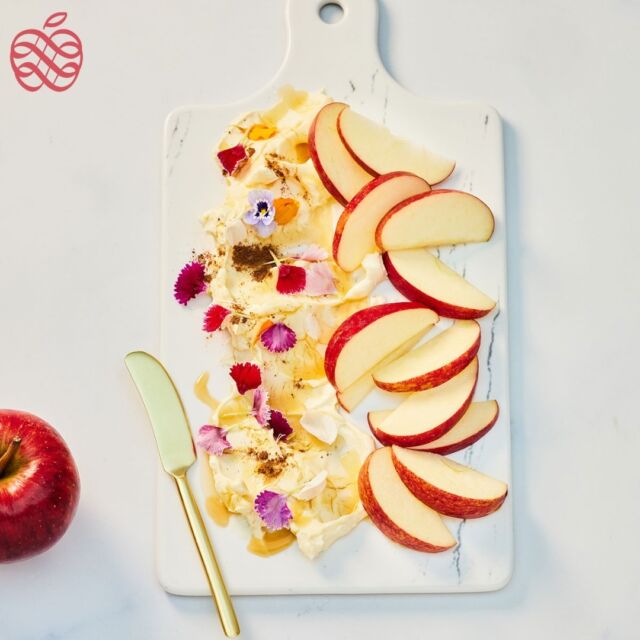 Indulge in a touch of sweetness with our Floral Envy™ Cream Cheese Board! 🌸✨🍎 Perfect for any occasion, it's a delightful way to savor the beauty of the season. Share this lovely treat with someone special and make moments even brighter.