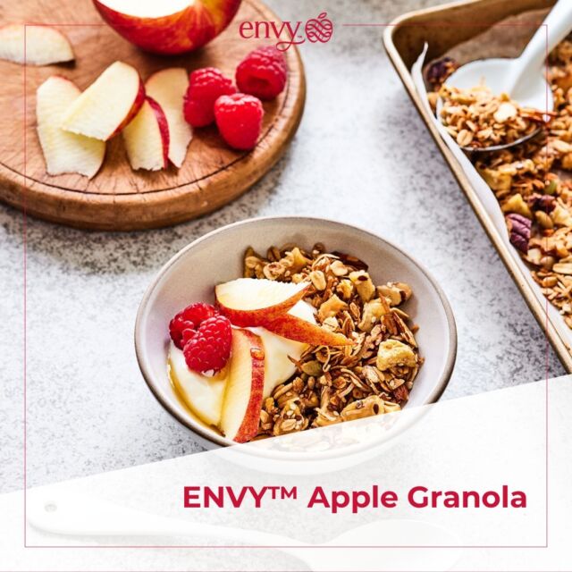 Start your day right with Baked ENVY™ Apple Granola! 🍎✨ This delicious and nutritious recipe combines the crisp sweetness of ENVY™ apples with wholesome granola.

Discover the recipe here:  link in bio! 🔗